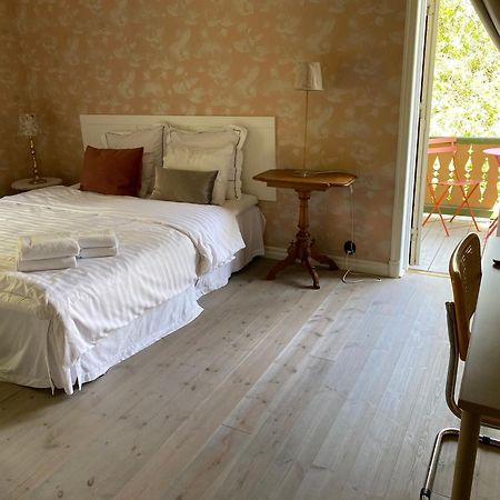 Café Mandeltårtan B&B VillaFloraViola Ronneby Bagian luar foto